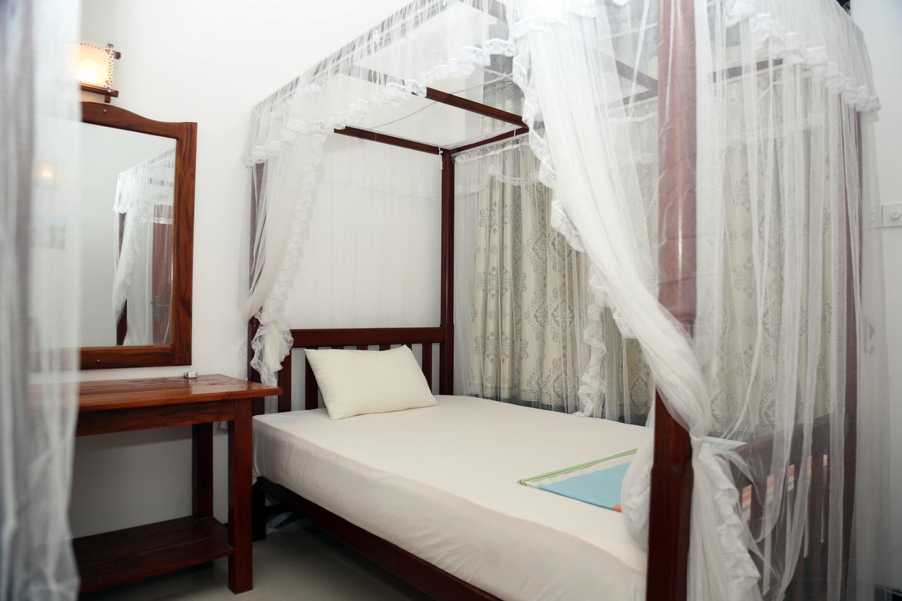 Gihan Guesthouse Mirissa Luaran gambar