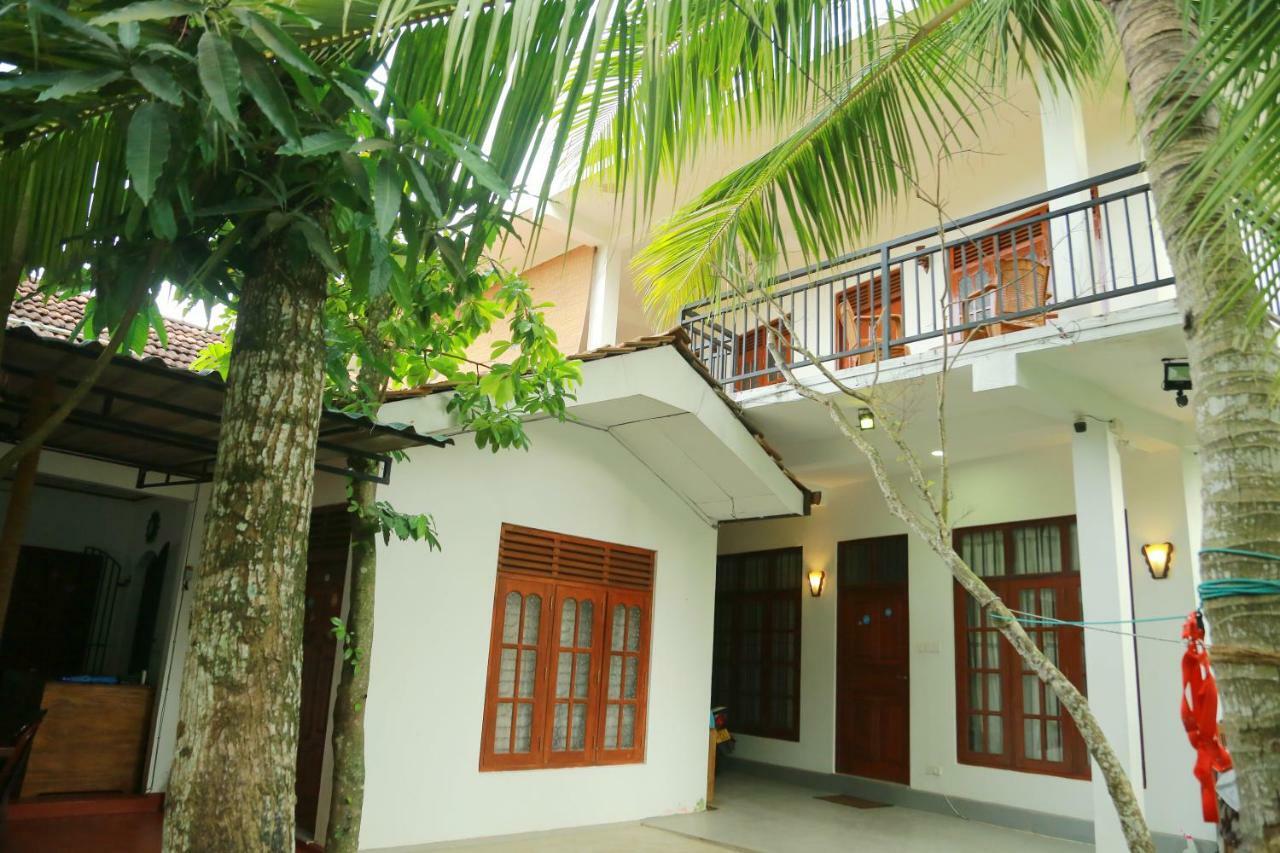 Gihan Guesthouse Mirissa Luaran gambar